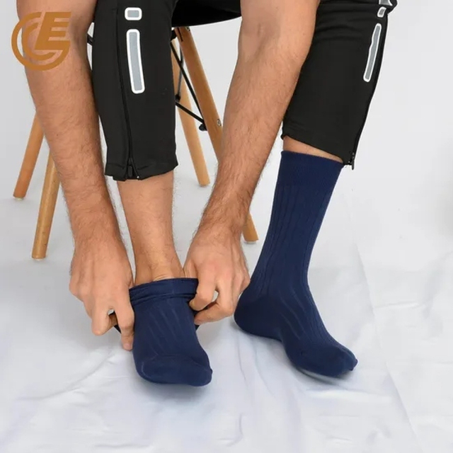 Qlm-329-5 Athletic Sports Wear Casual Thick Sox Compression Men′s Socks