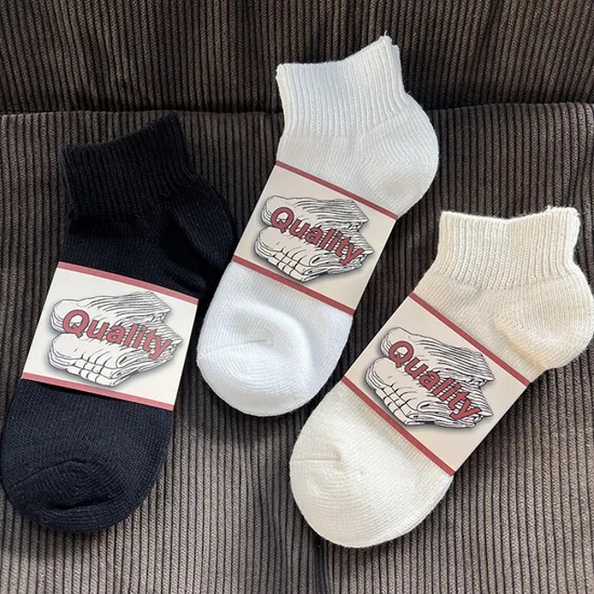 Stylish Cotton Ankle Socks with Personalized Logo Compression