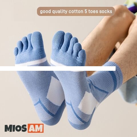 Customized Men s Professional Sports Fitness Cotton Toes Socks Breathable Anti odor Running Athletic Anti Pilling Crew Socks
