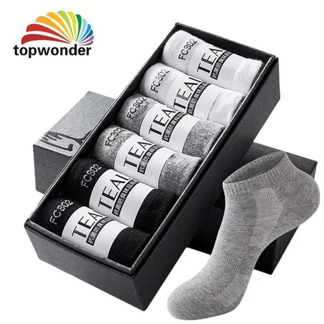 Men Socks Hot Sale Cheap Custom Antibacterial Breathable Outdoor Cycling Basketball Crew Elite Compression Sport Socks
