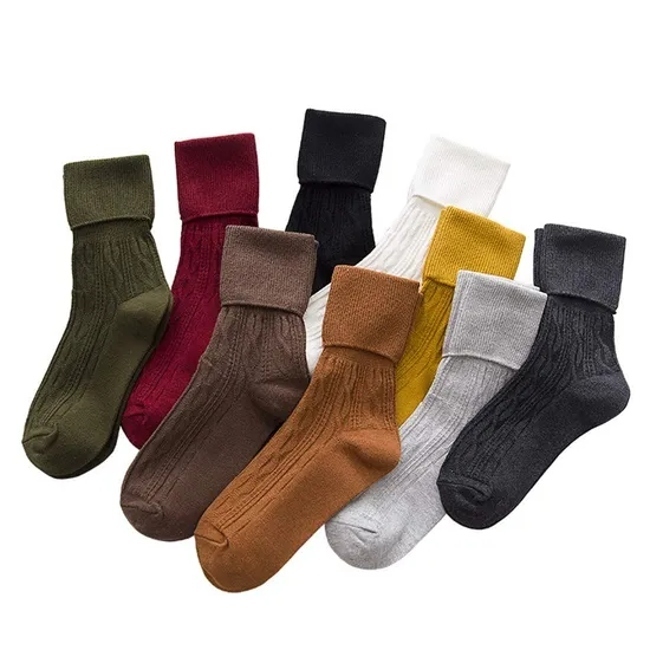 Wholesale Custom Logo Design Cotton Women Slouch School Socks