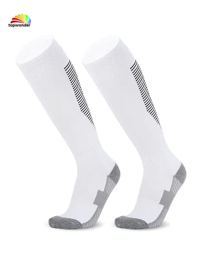 Customize Dry-Fit Knee High Sports Football Sock at Good Quality and Low Prices