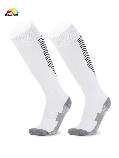 Customize Dry-Fit Knee High Sports Football Sock at Good Quality and Low Prices