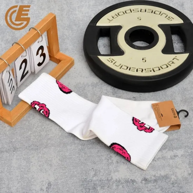 Funny Embroidery Manufacturer Unisex Breathable Sports Wear Compression Socks