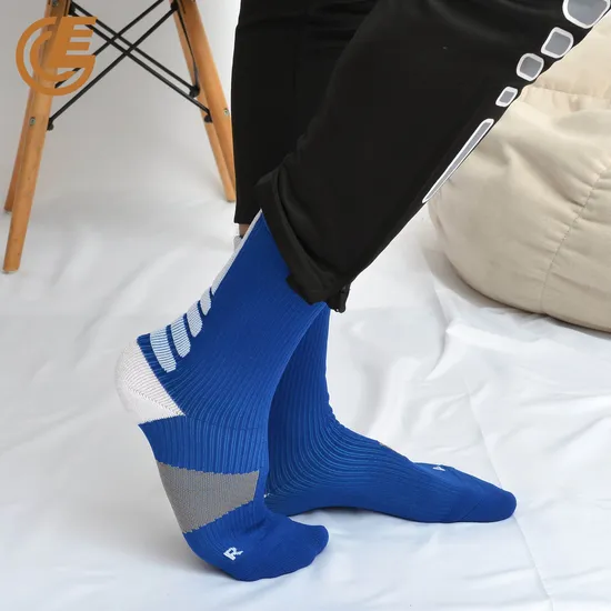 Custom High Quality Men′s Anti-Slip Athletic Basketball Compression Socks