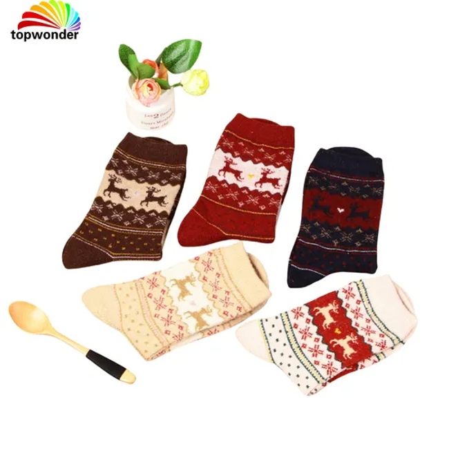 Customize and Wholesale Winter Thick Knitting Christmas Deer Sock in Many Colors and Sizes at Low Prices