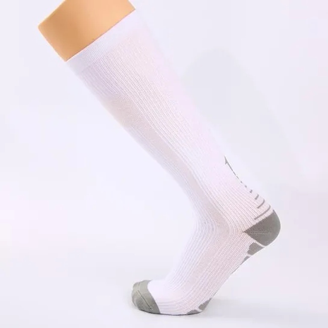 Custom Wholesale Breathable High Elastic Knee Cycling Compression Performance Socks for Outdoor Sports