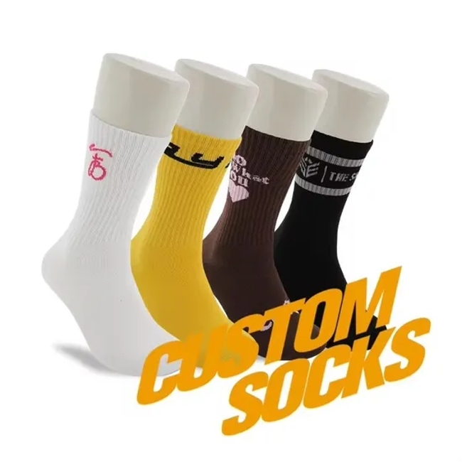 Wholesale High Quality Compression Moisture-Wicking Cotton Disposable Travel Sports Crew Socks Custom Men Sock