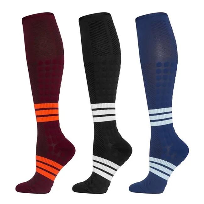 Fashionable Compression Socks with Graduated Pressure Design