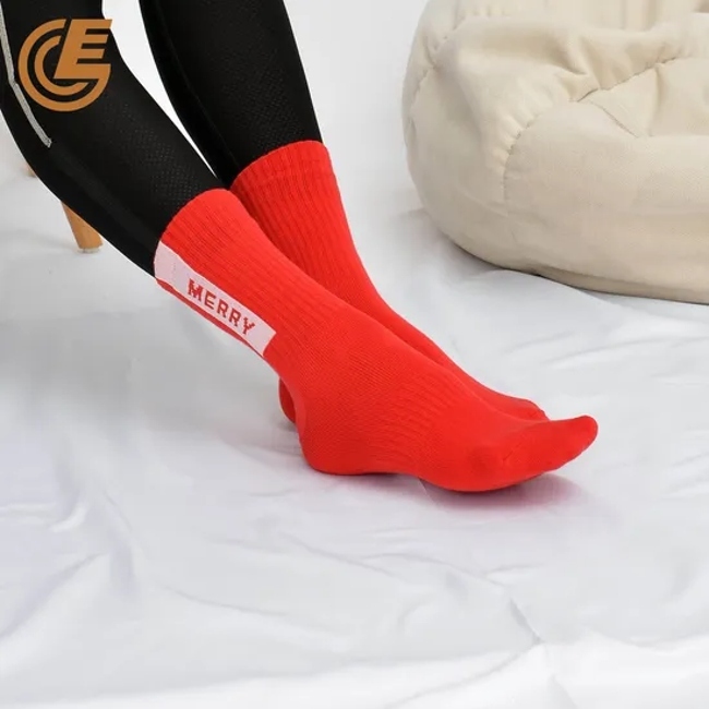 Qlm-320-7 Custom Logo New Year Compression Red Cotton Socks for Woman