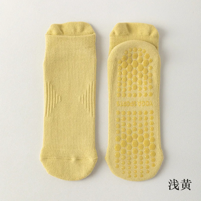 Contract Manufacturing New Solid Color Short Cotton Comfortable Yoga Socks Silicone Non-slip Sports Socks Indoor Dance Fitness 