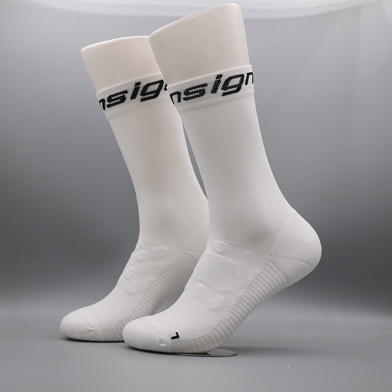e-tailer New Sport Running Ankle Socks Women Men Athletic Thin Breathable Quick Dry Fitness Marathon Compression Short Low Cut 