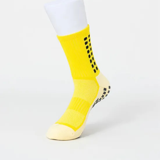 2024 Wholesale Adult Solid Color Socks Custom Embroidery Logo Sports Casual Crew Socks for Man and Woman