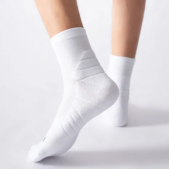 Trendy Cotton Crew Socks with Custom Logo Men Sport Socks Casual Socks
