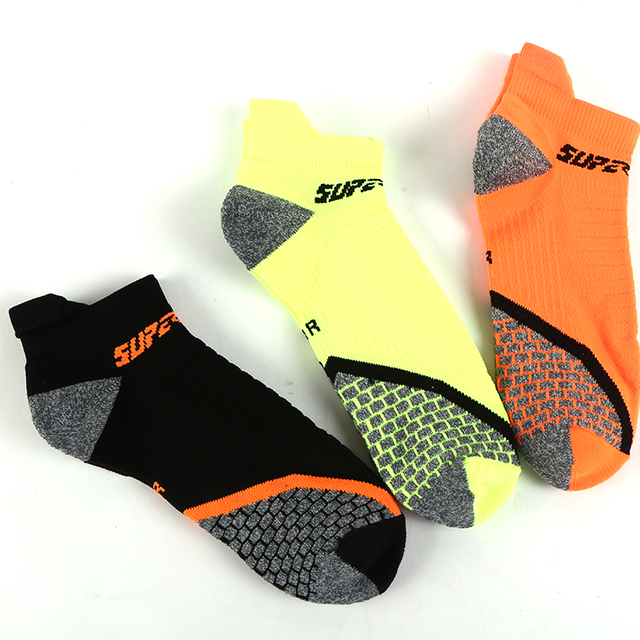 Classic custom foot tube socks cotton sports socks Colorful ankle socks
