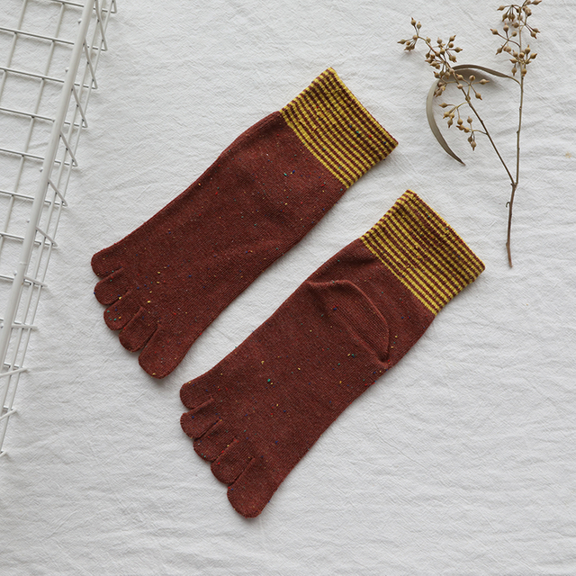 China design socks two toe toes foot alignment