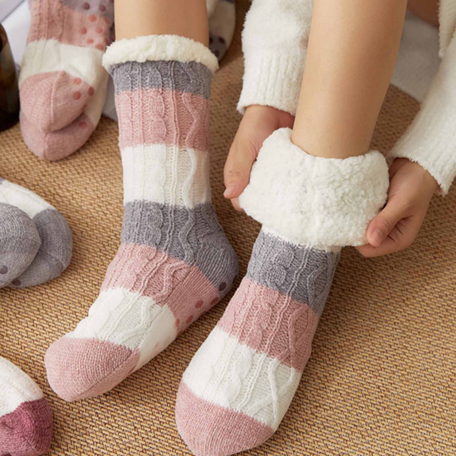 Full Customization women Winter Socks Warm Fluffy Contrast Color Striped Fleece Thicken Sleep Sock Fuzzy Plush House Sleeping 