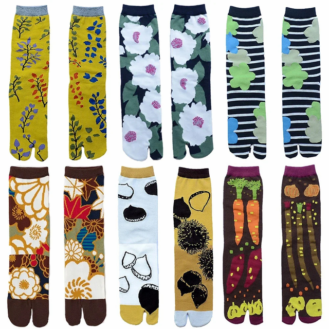 customizable Colorful Cartoon Combed Cotton women s Two Toe Socks Grapes Waves Carp Harajuku Funny Cute Sandals Tabi Socks 