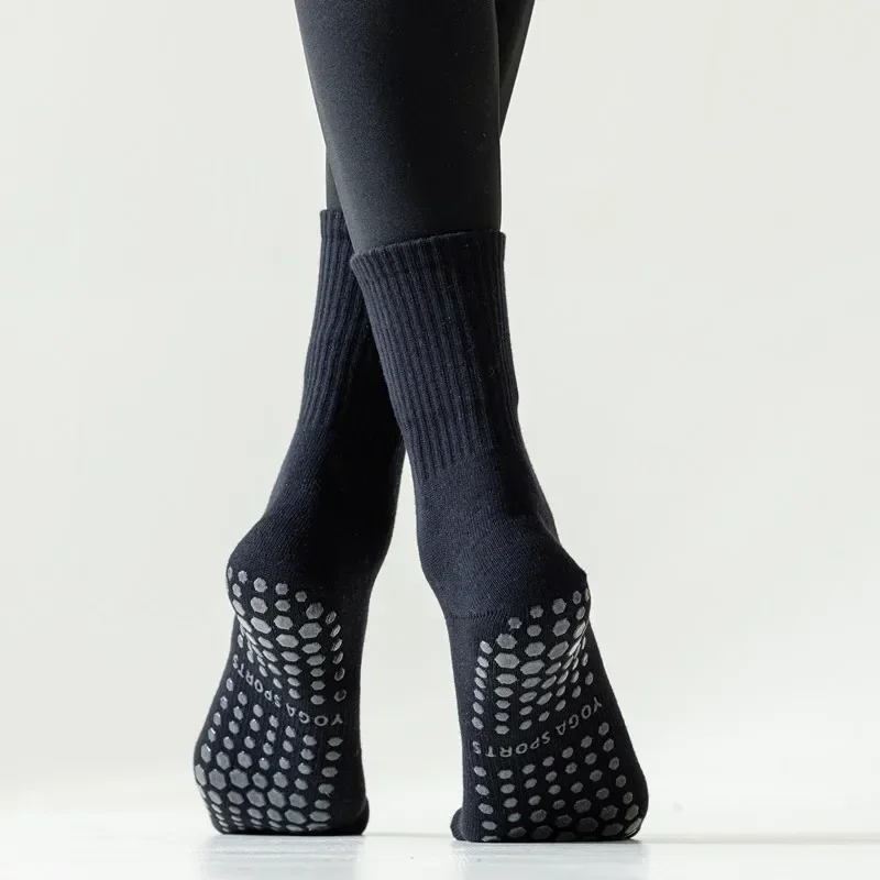 top-notch Solid Color Yoga Socks Professional Silicone Anti slip Dance Sports Socks women Indoor Workout Floor Gym Fitness 