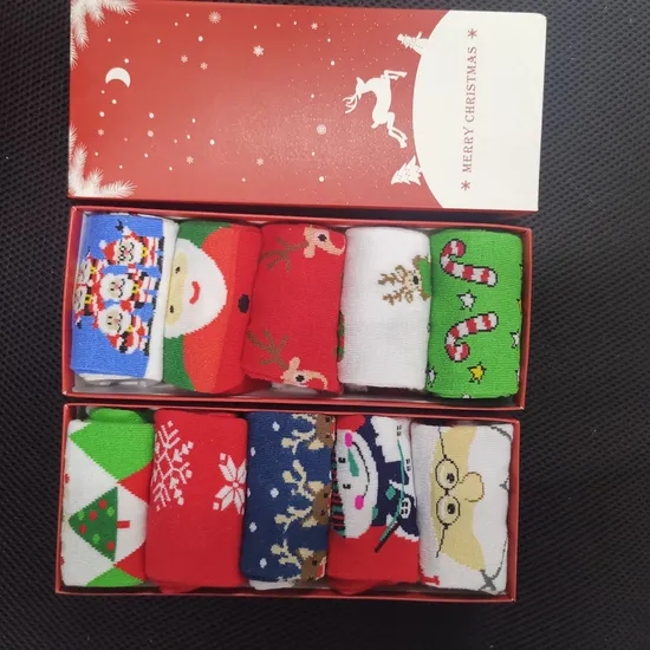 Wholesale Custom Design Cartoon Pattern Men Women Children Cotton Fashion Crew Socks