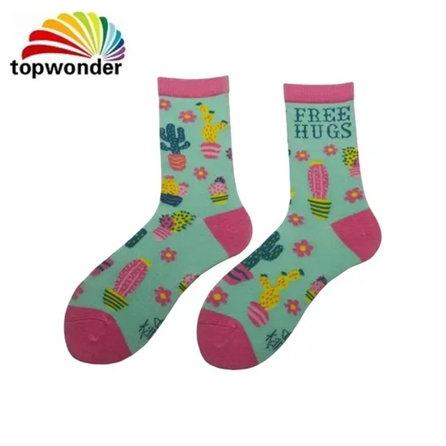Wholesale and Customize Fashion Sock Cartoon Sock Crew Sock in All Designs for Women Men and Kids