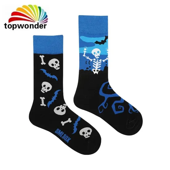 Wholesale and Customize All Cartoon Sock Fashion Cotton Sock Knee High Sock for Men Women and Kids