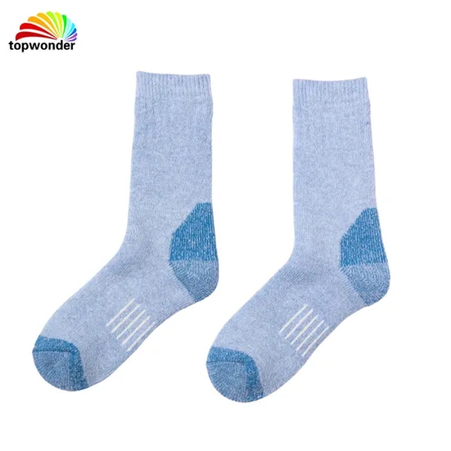 Customize and Wholesale Winter Thermal Sock Wool Sock Winter Outdoor Terry Sock Winter Sock Sports Sock in Many Colors and Sizes
