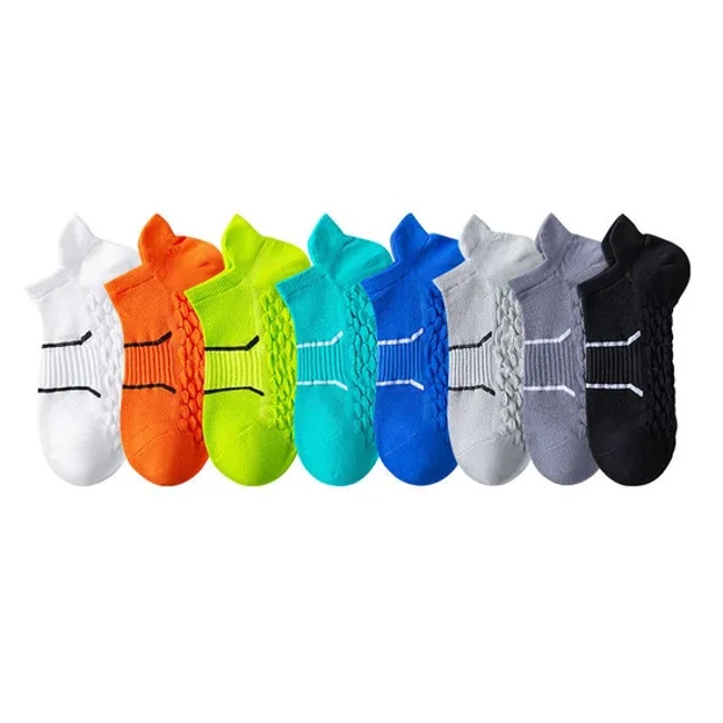 OEM Men′s Summer Thin Breathable Mesh Low-Cut Sports Socks Breathable Striped Ankle Business Socks for Men