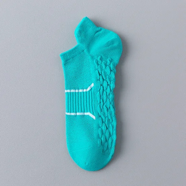 OEM Men′s Summer Thin Breathable Mesh Low-Cut Sports Socks Breathable Striped Ankle Business Socks for Men