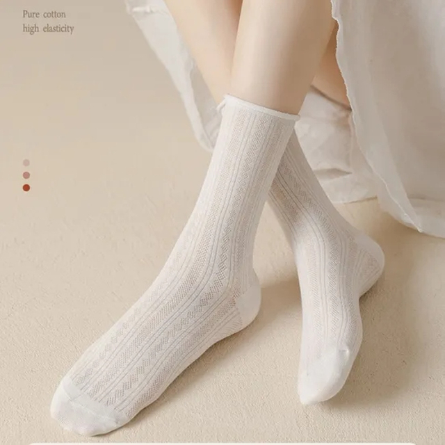 Stylish Women’ S Custom Logo Summer Mesh Crew Socks for Comfort