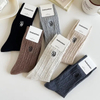 Embroidered Lettering Socks Combed Cotton Women′s Crew Pile Socks Custom Logo