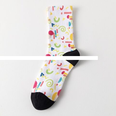 Wholesale Fashion Printed Socks D Printing High Elastic Cotton Sports Socks Hip Hop Skateboard Socks Mid Tube Socks