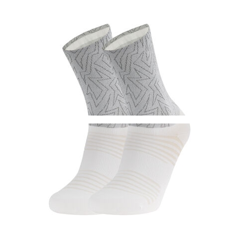Hot sale Medium tube reflective yarn breathable and wear resistant quick drying running socks
