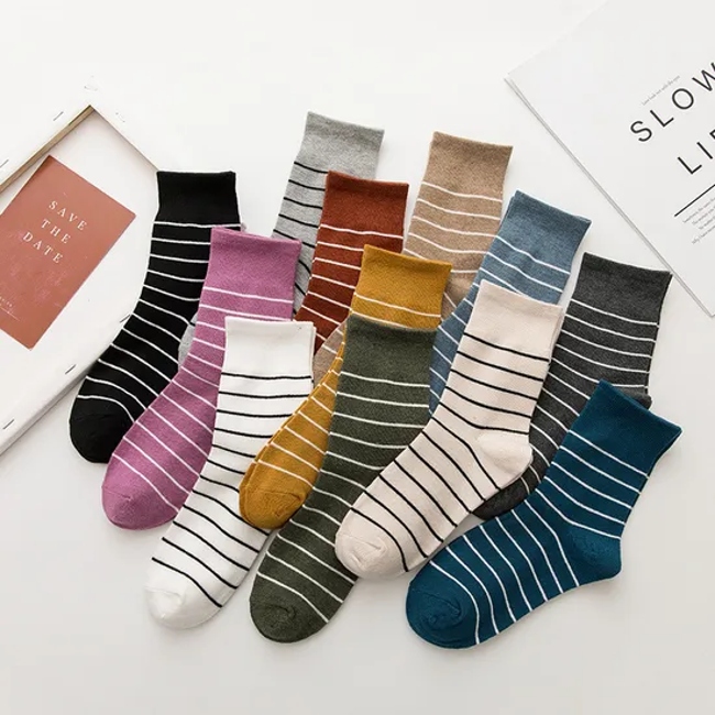 Autumn and Winter New Socks Women′s MID-Calf Socks College Style Cotton Striped Women′s Socks