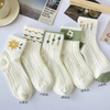 Socks Women′s Spring and Summer Thin Short Cotton Socks Sweat Absorbent Anti- Breathable Green Small Fresh Medium Cylinder Socks White Crushed Flower Socks
