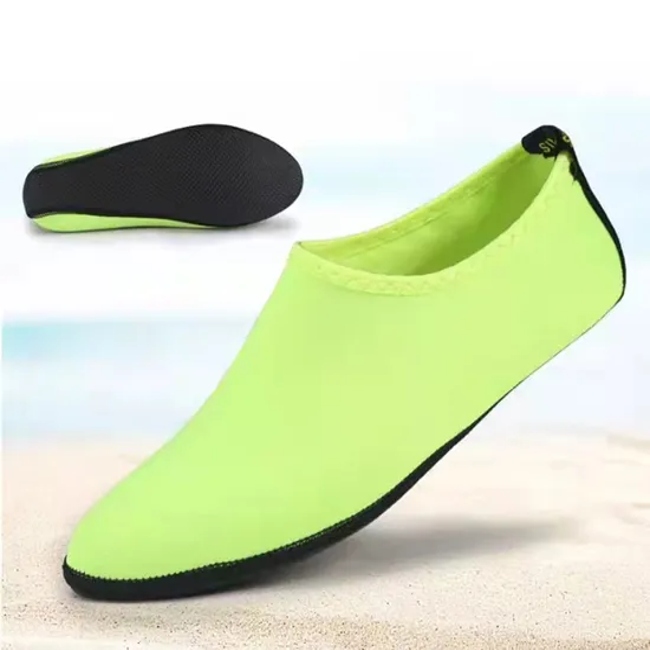 Anti-Slip Protect Women Neoprene Socks for Beach Soccer, Beach Volleyball