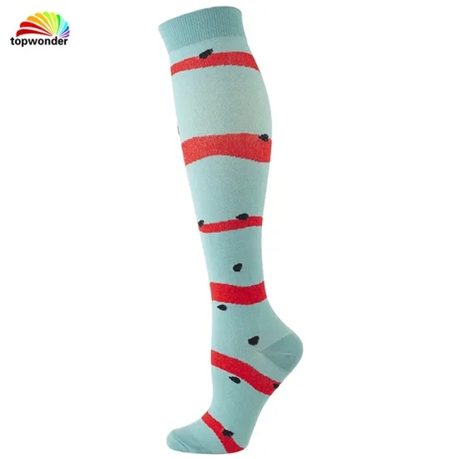 Customize and Wholesale All Sorts of Compression Sports Nurse Medical Sock in Many Designs at Low Prices