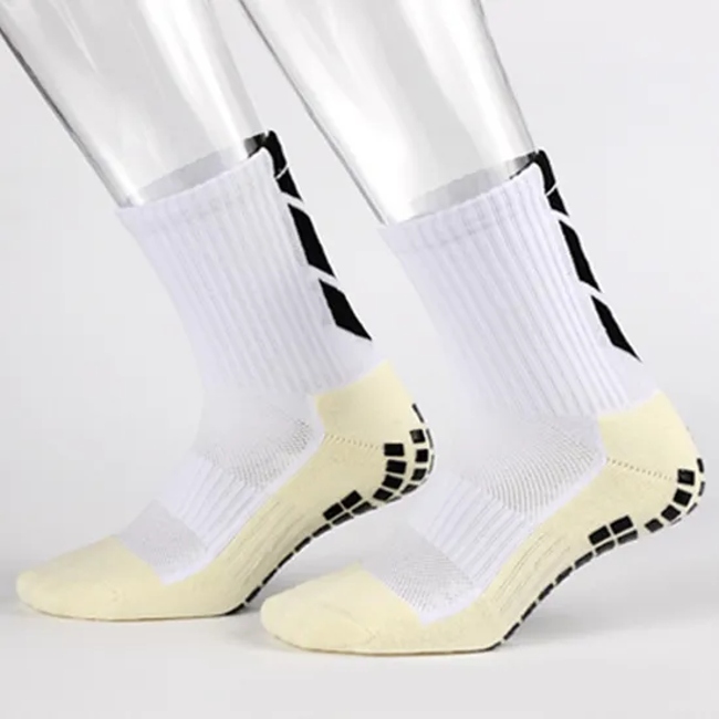 High Quality Custom Made Quarter Football Basket Ball Anti Slip Stocking Bespoke Soccer Compression Grip Socks