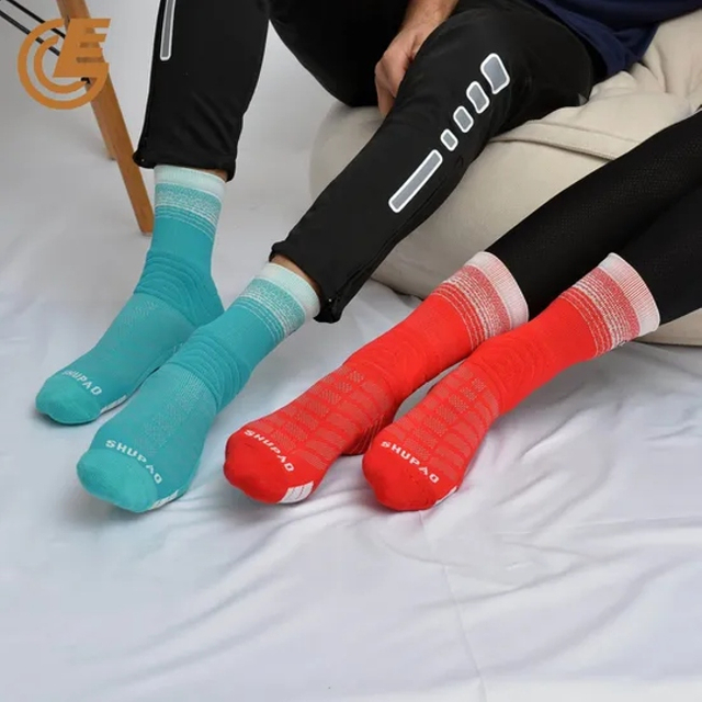 Factory Wholesale Custom High Elasticity Anti-Slip Athletic Fitness Ankle Compression Socks