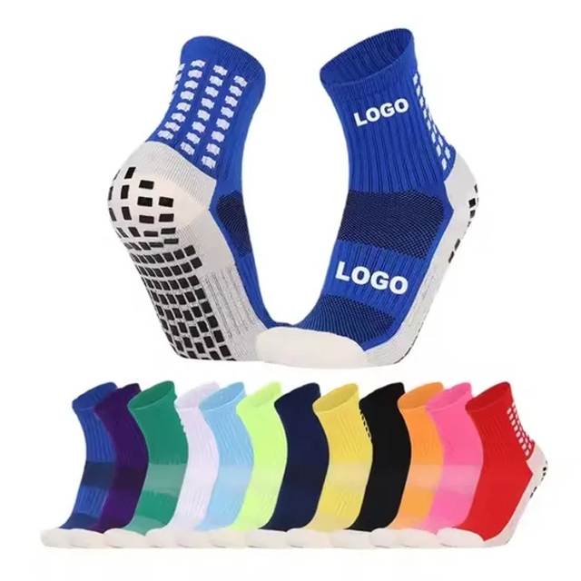 Cotton Soft Solid Color Crew Type Outdoor Men Wholesale Running Sports Socks