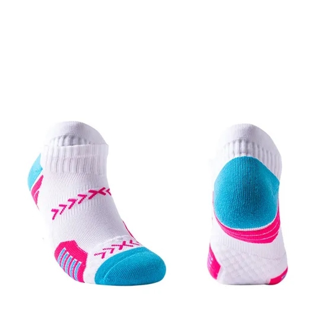 Compression Sports Socks with Custom Logo for Enhanced Performance