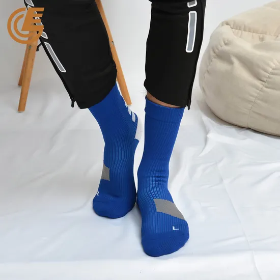 Custom High Quality Men′s Anti-Slip Athletic Basketball Compression Socks