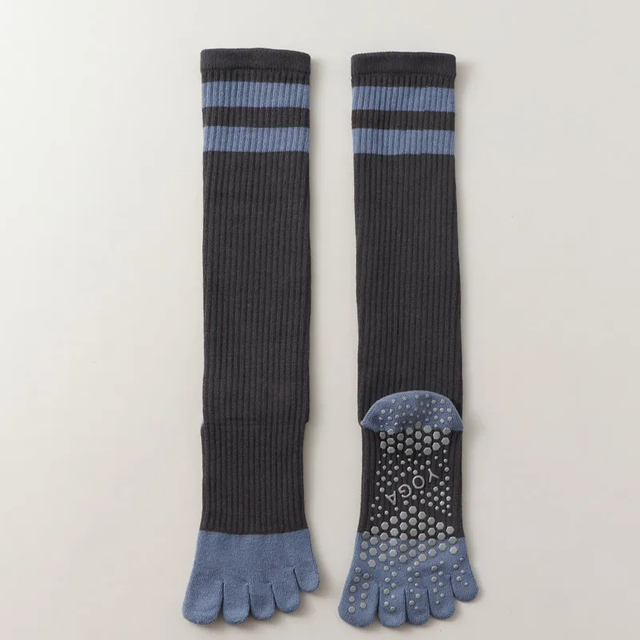 personalize Five-finger Yoga Socks Stocking Women Cotton Breathable Indoor Workout Sports Socks Silicone Non-slip Professional 