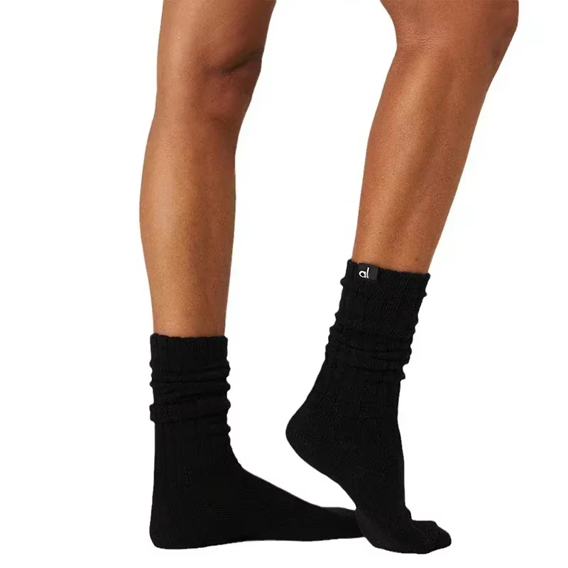 Artwork Customization LO Casual Stockings SCRUNCH Socks ed with Ultra Thick Yoga Socks Soft and Breathable Vintage Knitted 