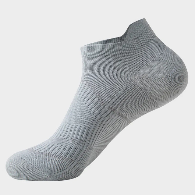 Contract Manufacturing Men Women Running Socks Cotton Thin Breathable Riding Cycling Basketball Sports Socks Non-slip Low Cut 