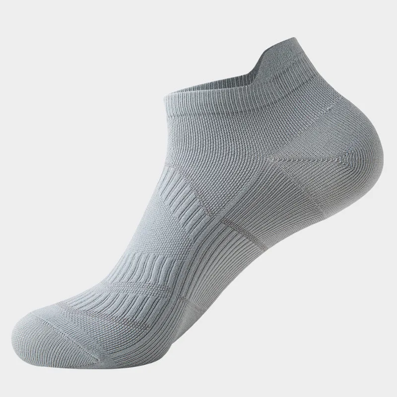 Contract Manufacturing Men Women Running Socks Cotton Thin Breathable Riding Cycling Basketball Sports Socks Non-slip Low Cut 