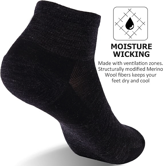 Price-conscious Sports Socks Fitness Running Camping Quick Drying Breathable Professional Marathon Anti friction Socks For Men 