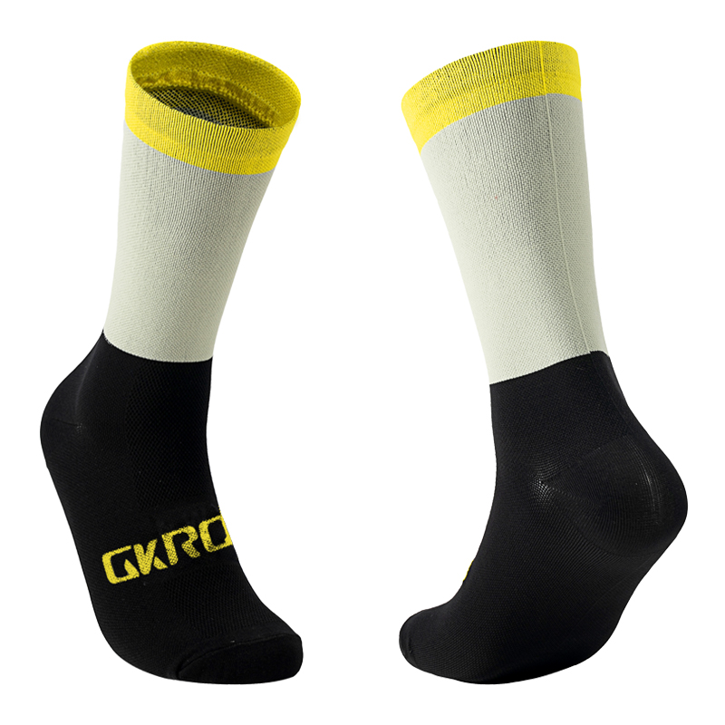  Men Sports Socks Riding Cycling Basketball Running Sport Sock Hiking Ski Man Kids Bicycle Skateboard Slip Winter 
