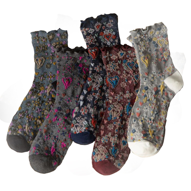 Discount Long Cycling Winter Socks women Fashion Print Korean Cotton Socks Pack Street Style Harajuku Flowers Chaussettes 
