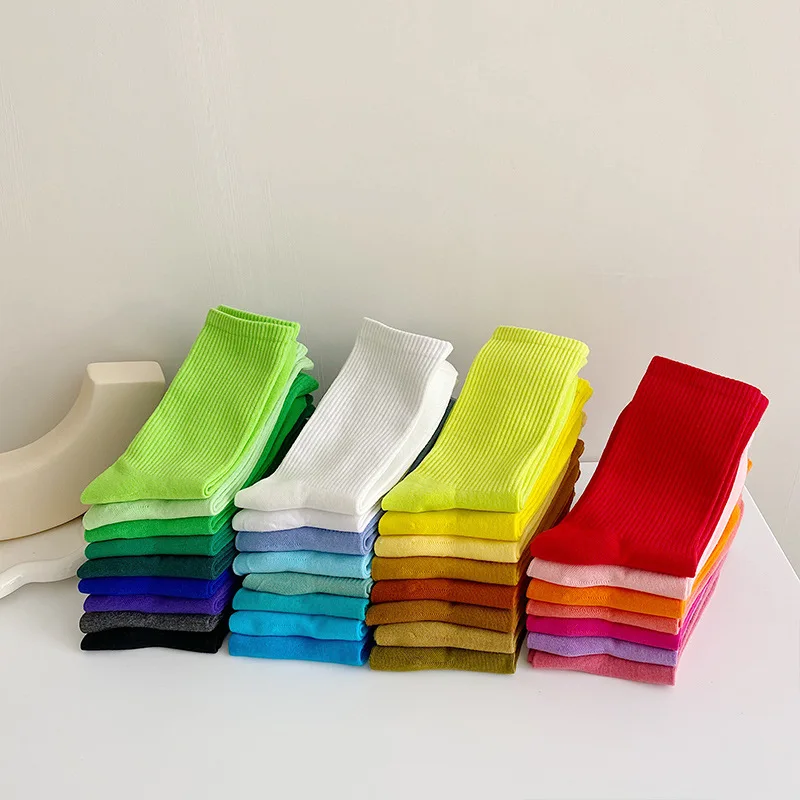customizable Diabetic Non Binding Socks For women Loose Fitting Socks Cotton Wide Top Socks Breathable & Moisture 